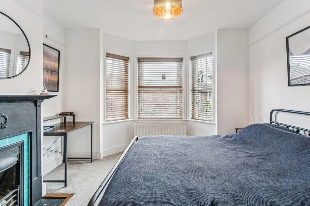 Furlong Road, Bourne End SL8 5AE, photo 10
