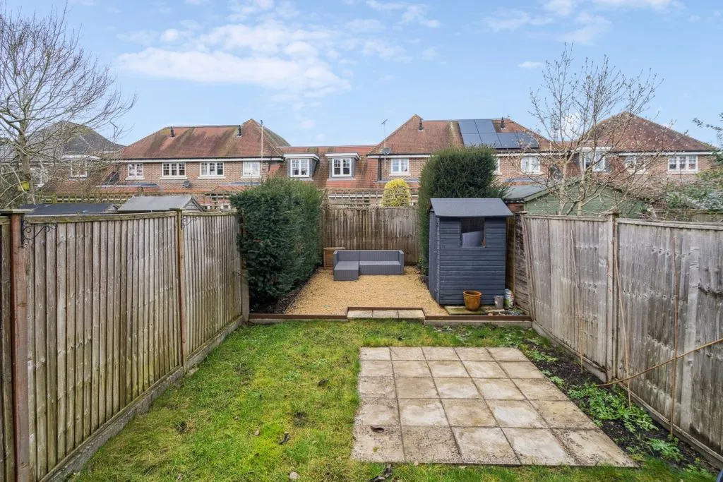 Furlong Road, Bourne End SL8 5AE, photo 15