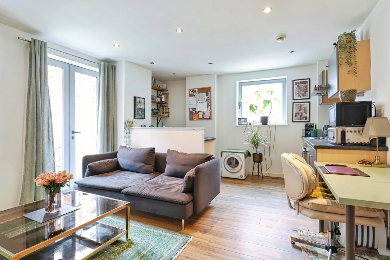 Gotts Road, Leeds, West Yorkshire, LS12, photo 5