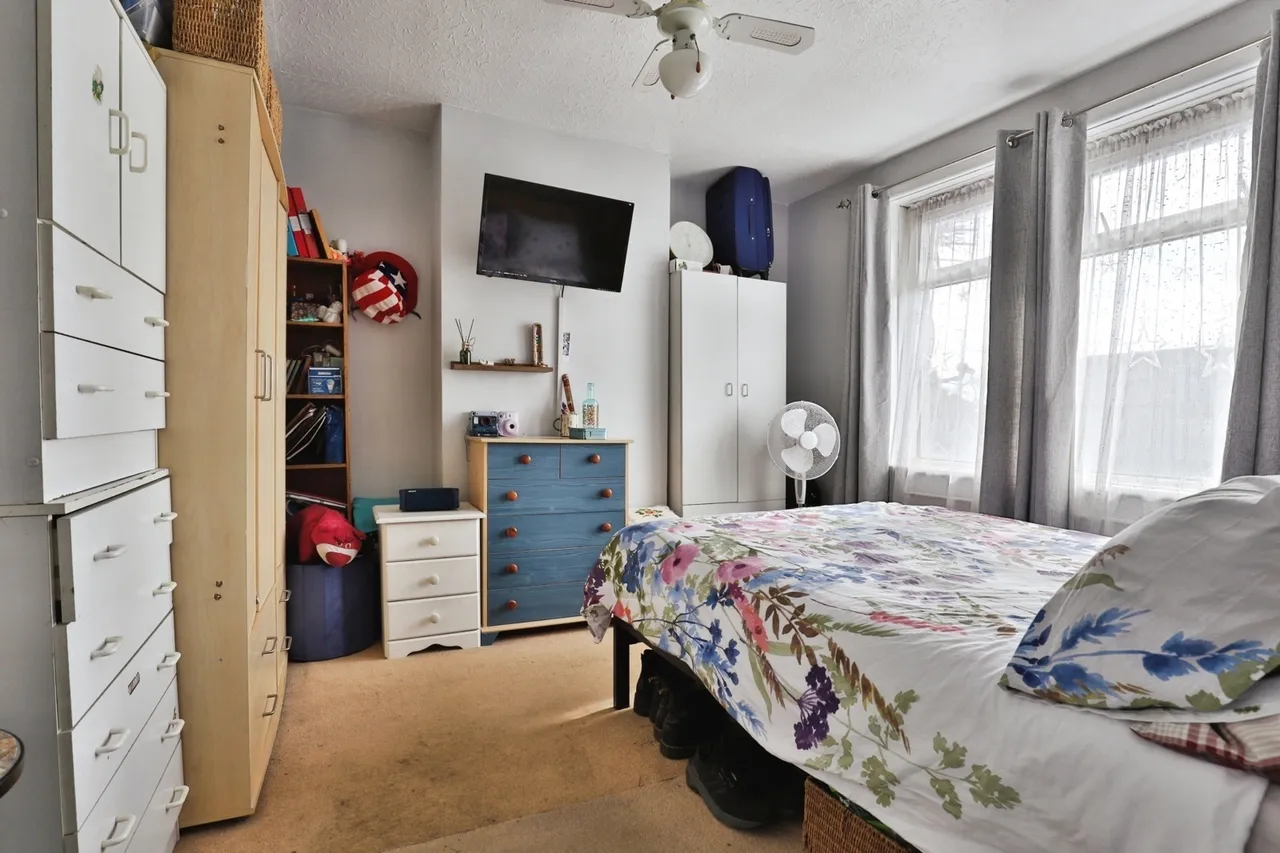 Ringwood Road, Poole, BH12, photo 12