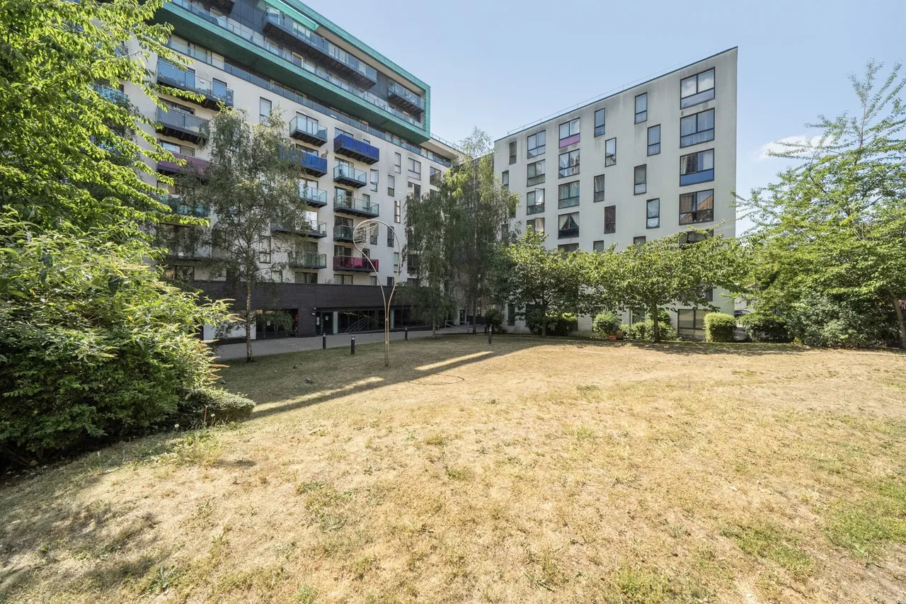 Conington Road, SE13, photo 16