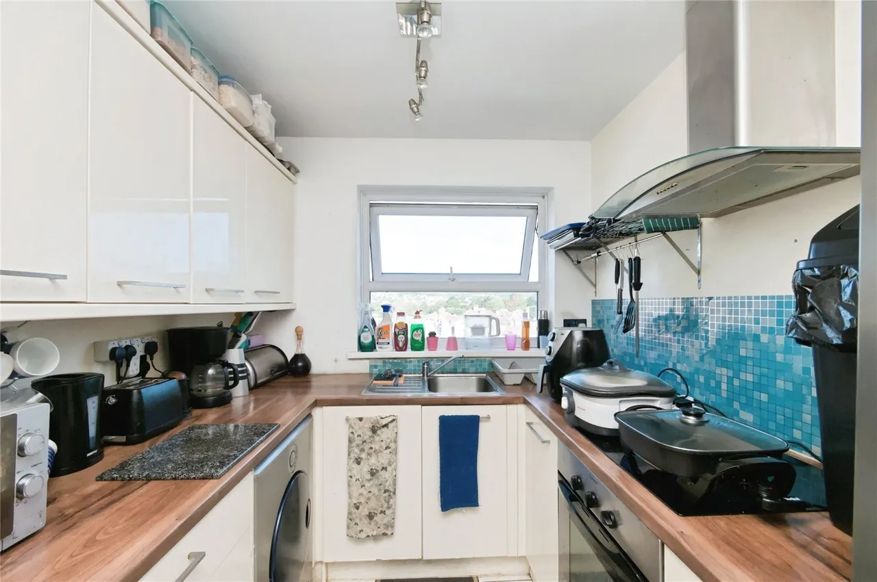 Upperton Road, Eastbourne, BN21, photo 4
