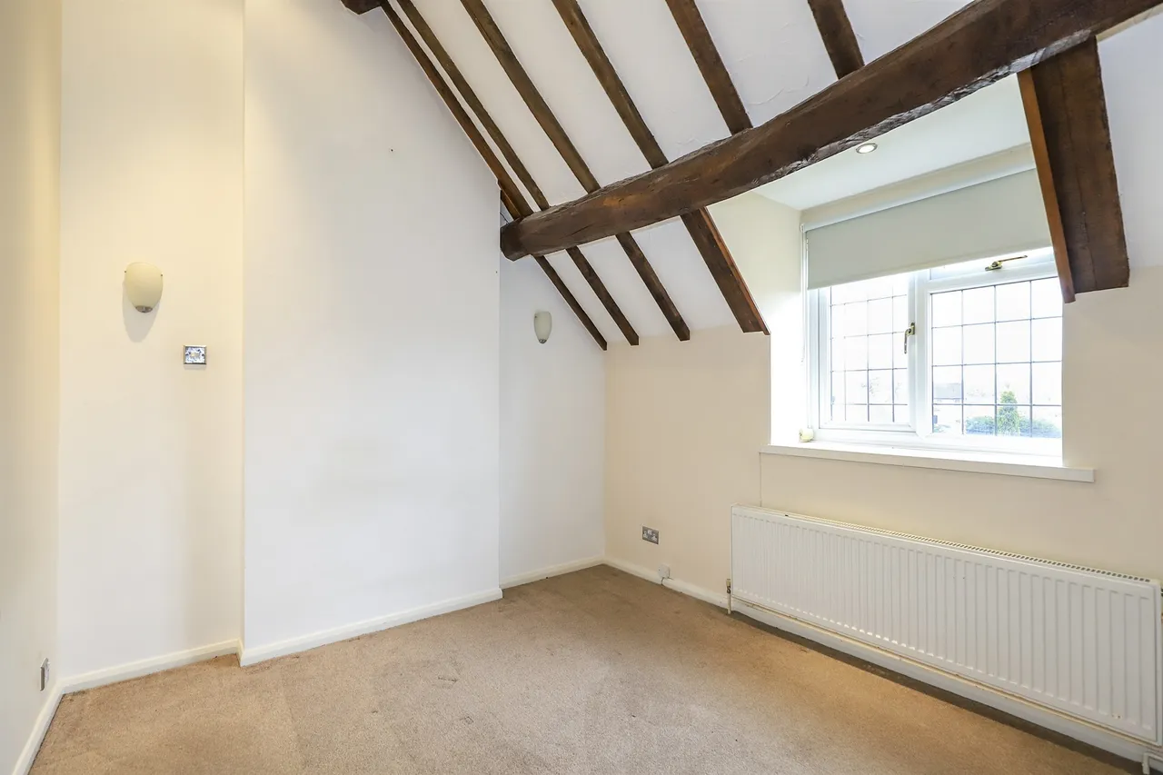 Finchfield Lane, Finchfield, Wolverhampton, photo 8