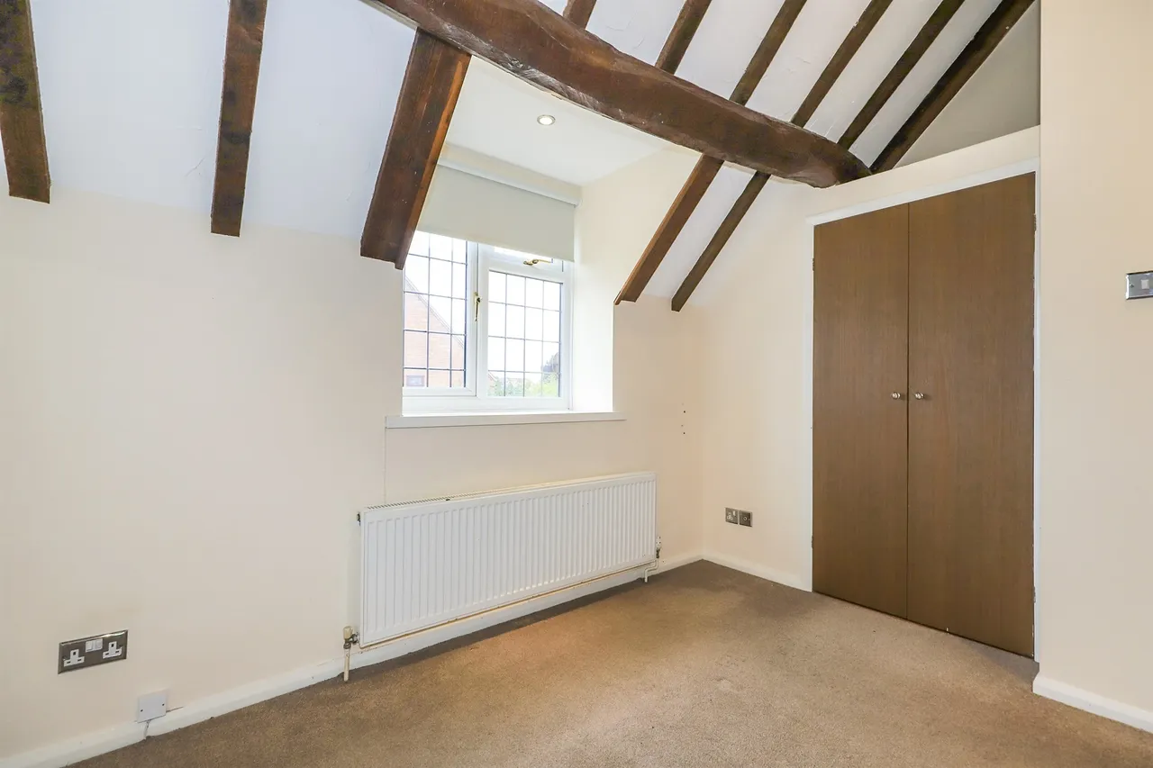 Finchfield Lane, Finchfield, Wolverhampton, photo 10