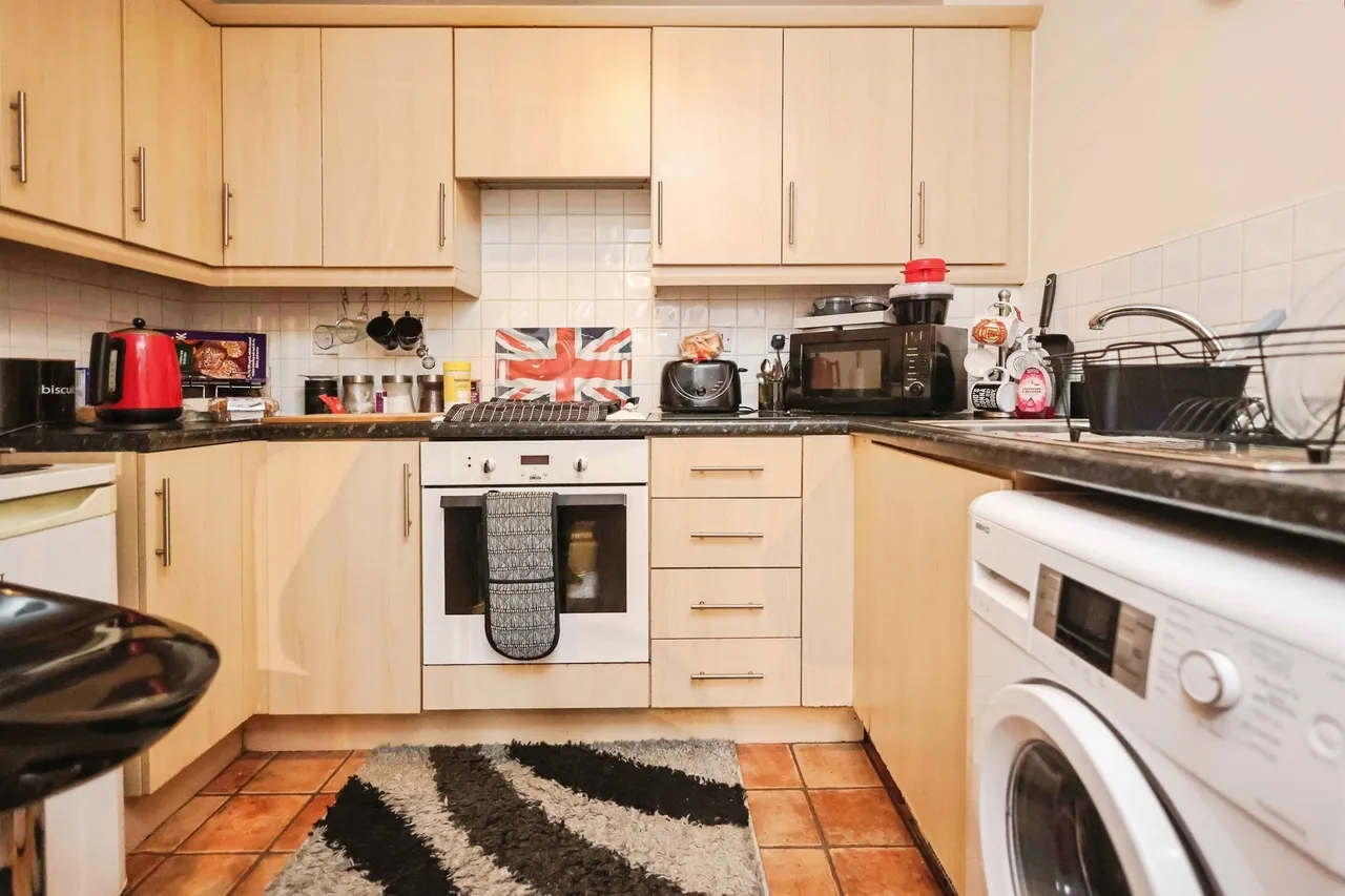 Bromford Road, Oldbury, photo 3