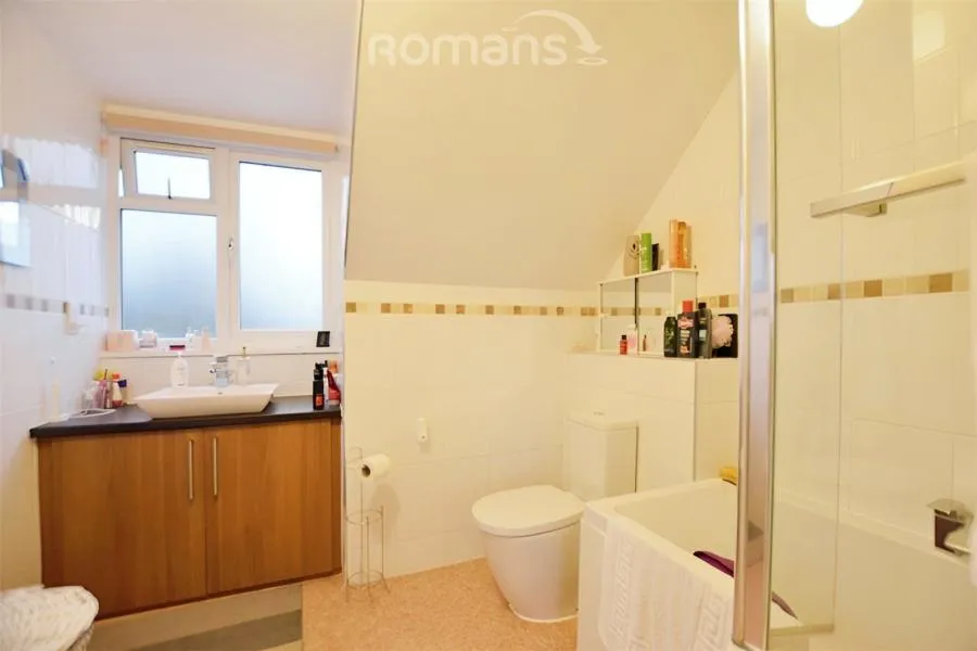 Yorktown Road, Sandhurst, GU47, photo 4