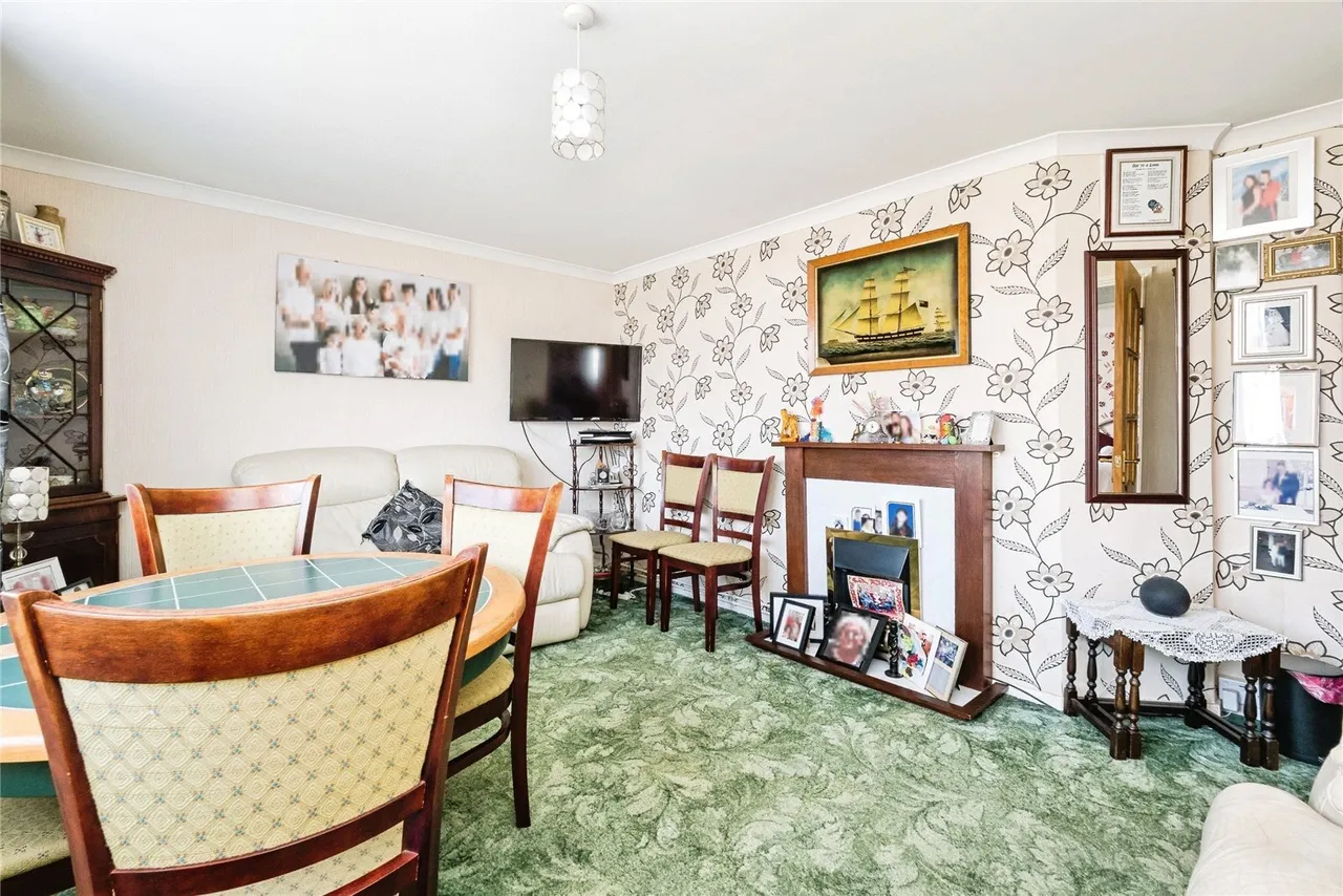 Dacre Crescent, Aveley, South Ockendon, Essex, RM15, photo 15