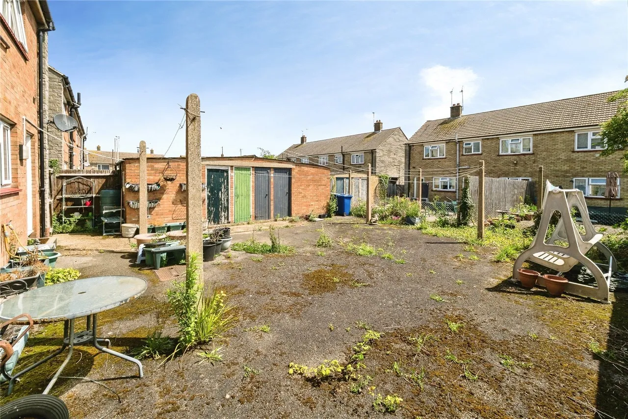 Dacre Crescent, Aveley, South Ockendon, Essex, RM15, photo 18