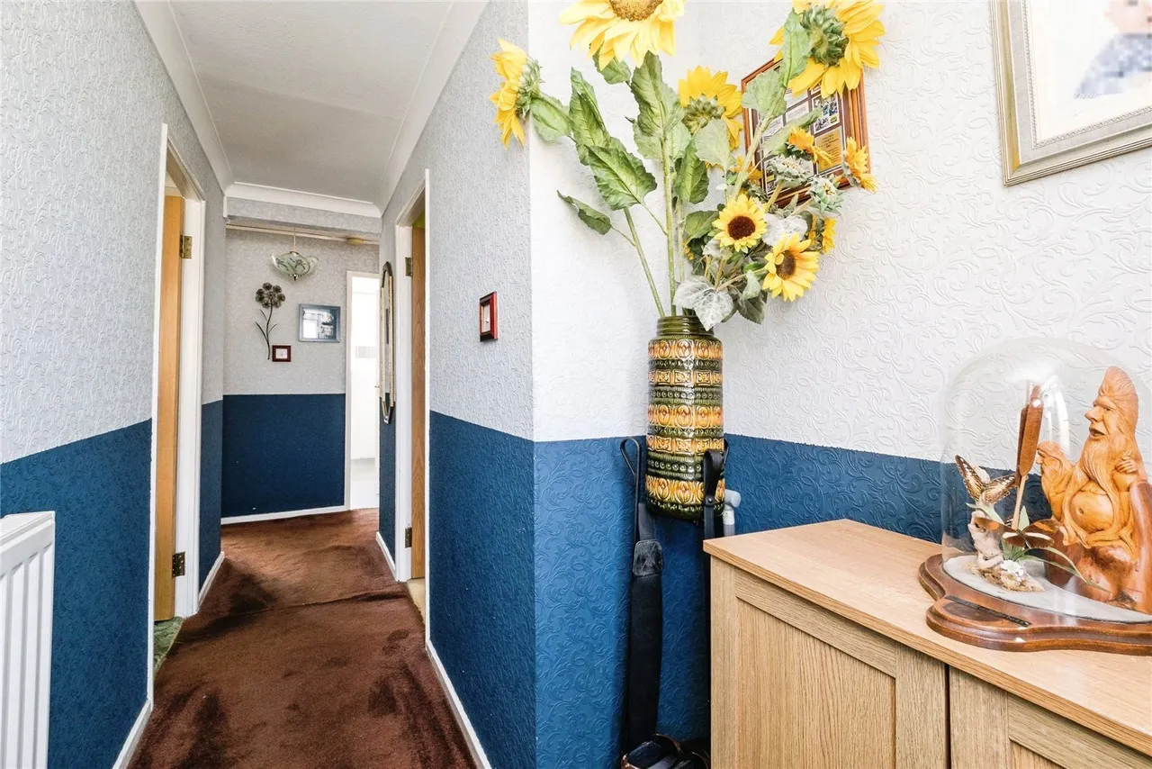 Dacre Crescent, Aveley, South Ockendon, Essex, RM15, photo 9