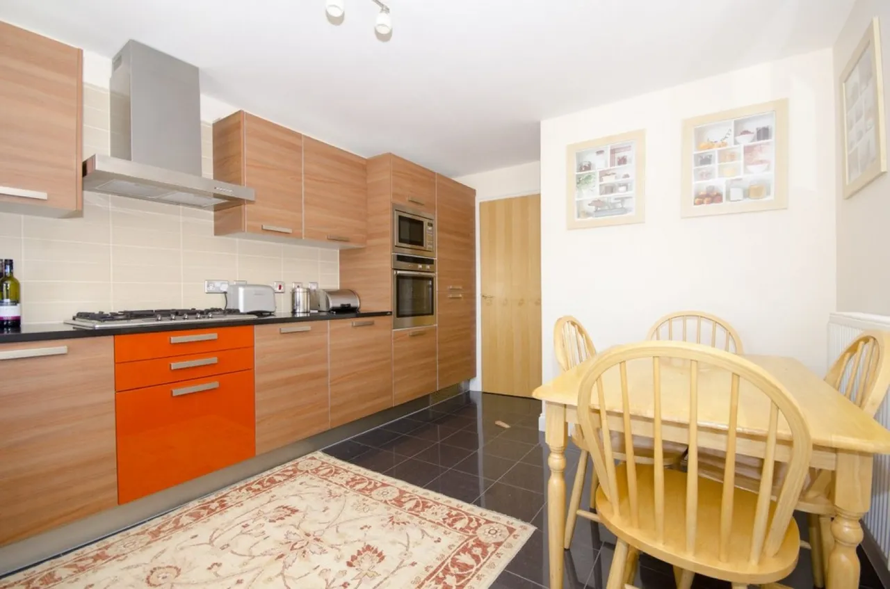 The Cedars, Barwell, LE9, photo 10