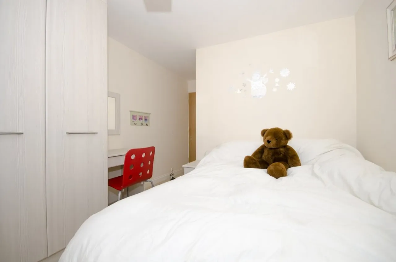 The Cedars, Barwell, LE9, photo 16