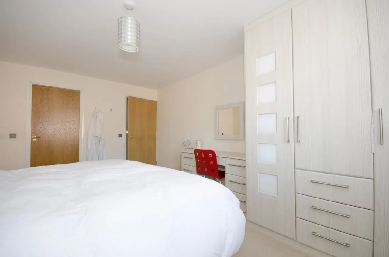 The Cedars, Barwell, LE9, photo 13