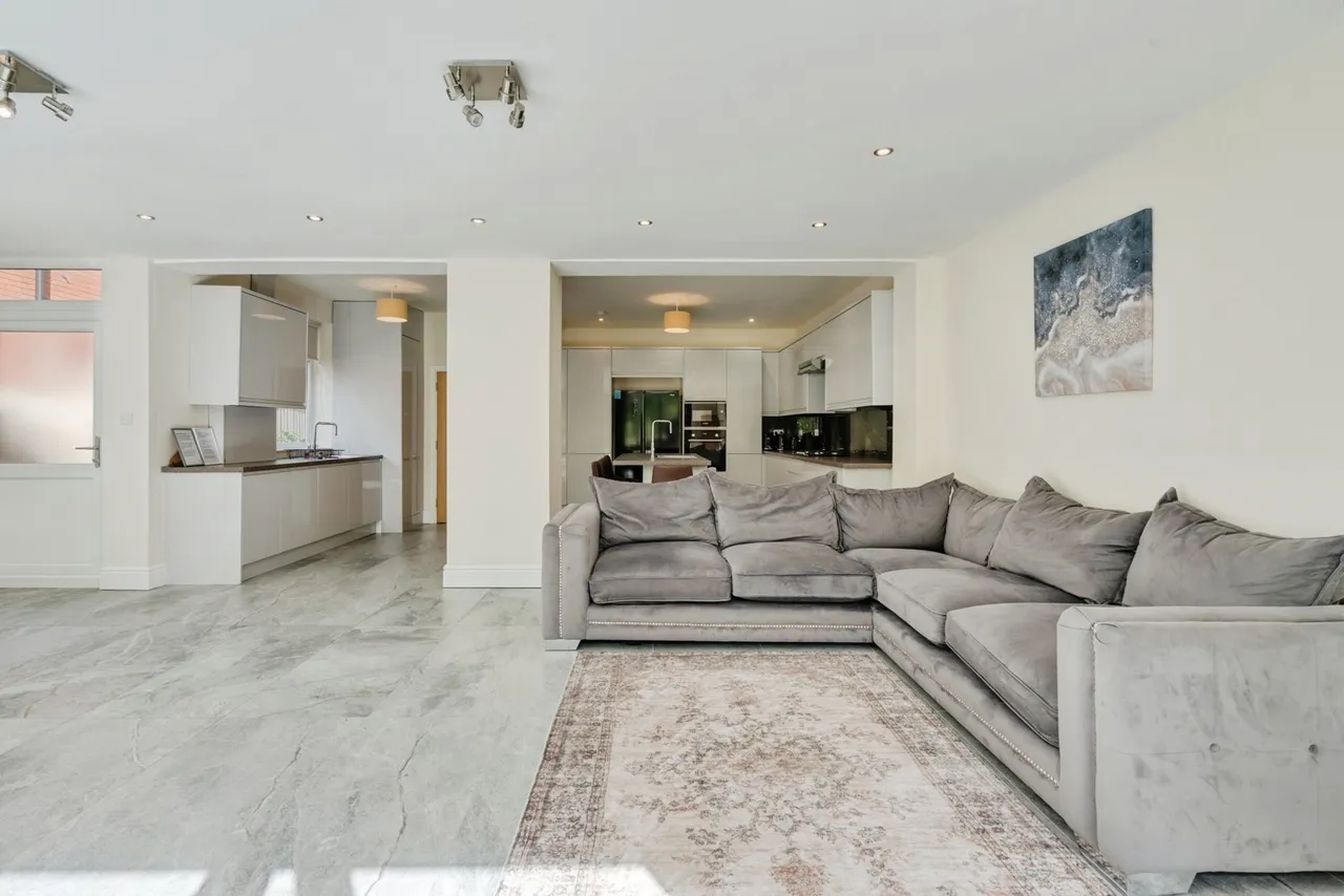 Regent Road, Lostock, BL6, photo 7