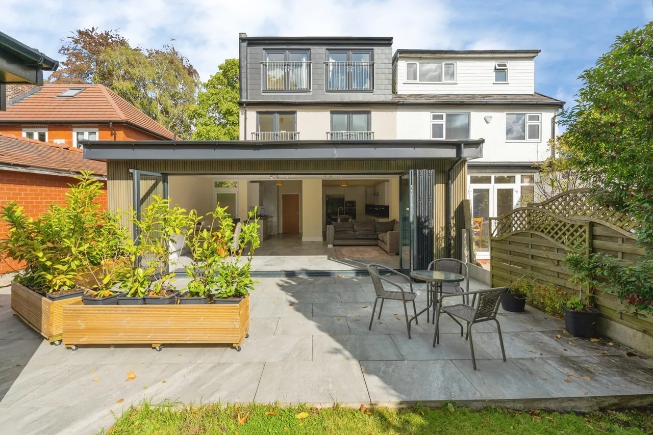4 bed house for sale, Regent Road, Lostock, BL6