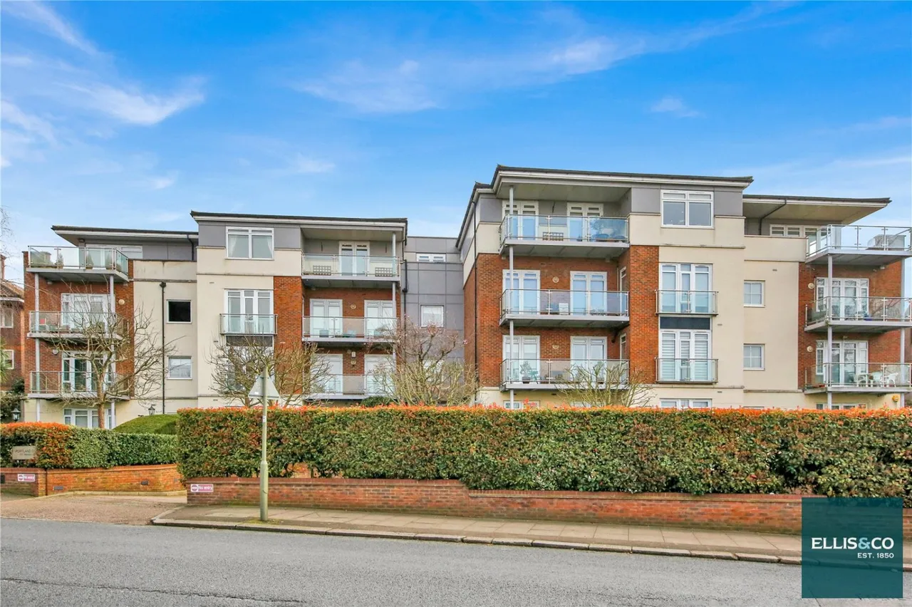 Hendon Lane, Finchley, N3, photo 21