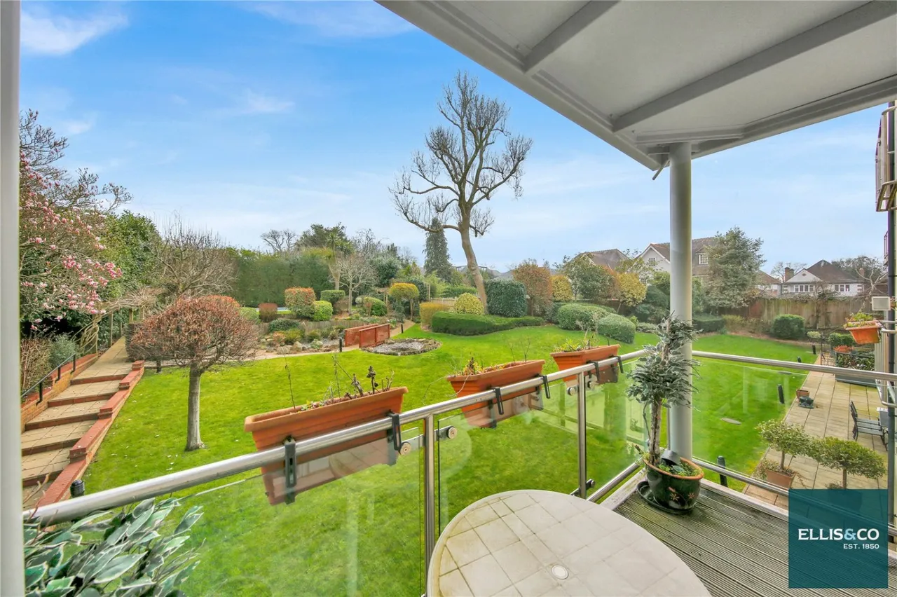 Hendon Lane, Finchley, N3, photo 7