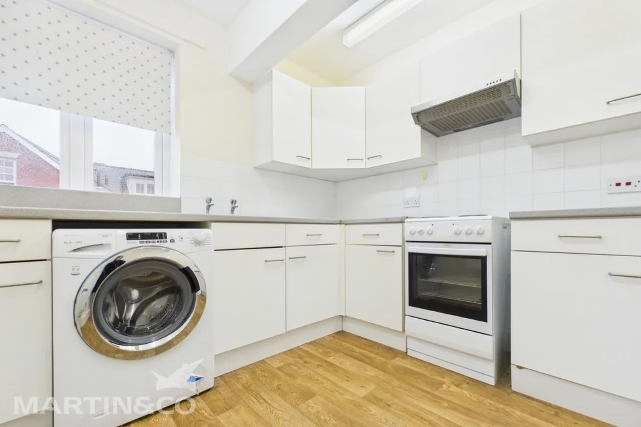 Pembury, Tunbridge Wells, Kent, photo 2