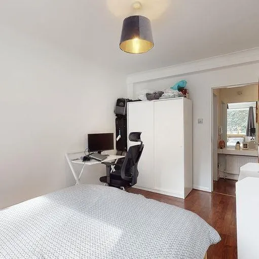 Hambledon Chase, 58 Crouch Hill, London, photo 8