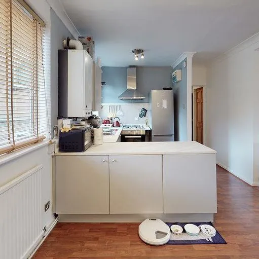 Hambledon Chase, 58 Crouch Hill, London, photo 4