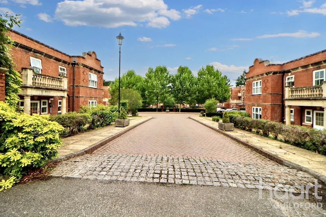 Franklin Court, Godalming, GU8, photo 12