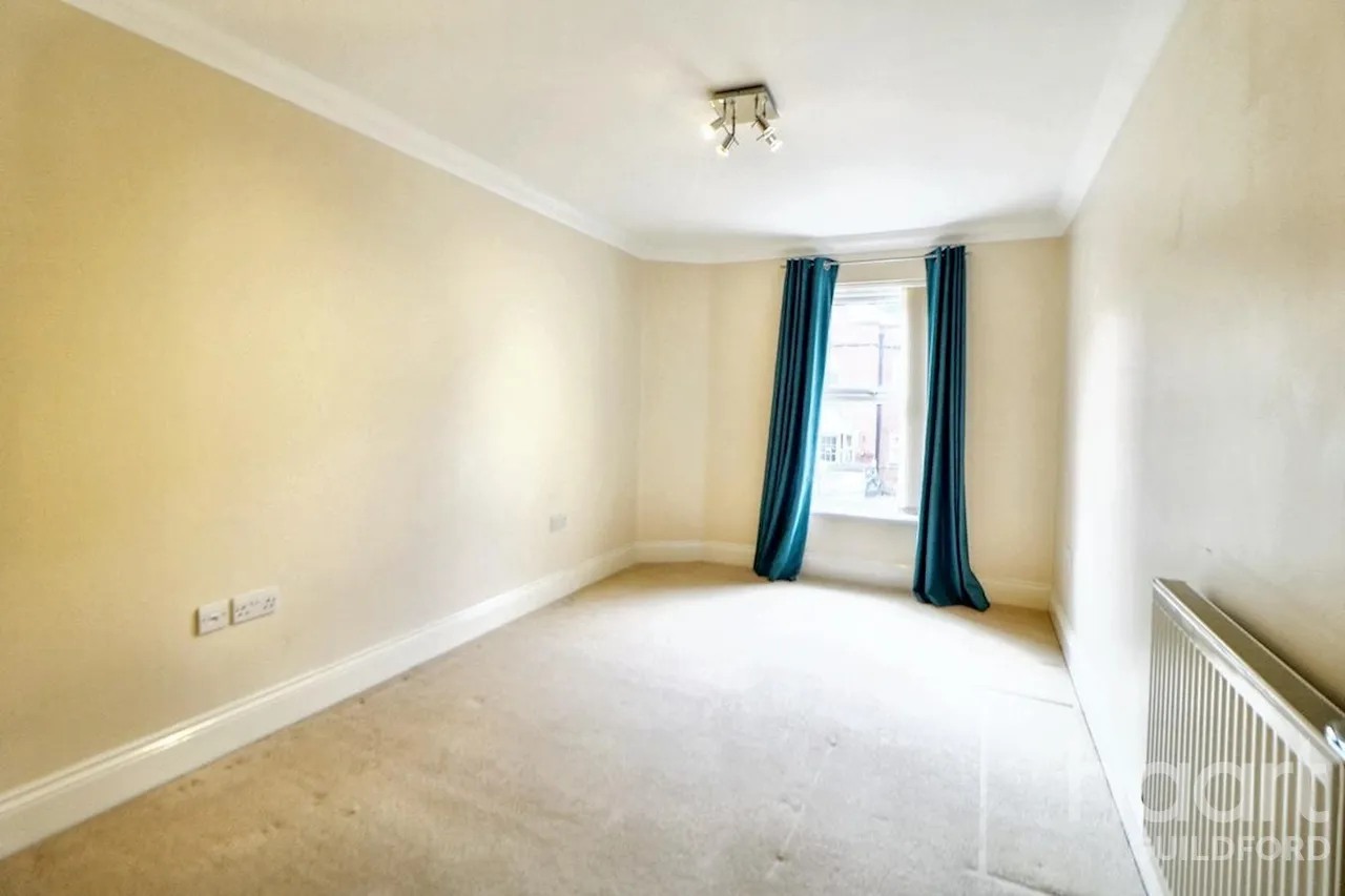 Franklin Court, Godalming, GU8, photo 9