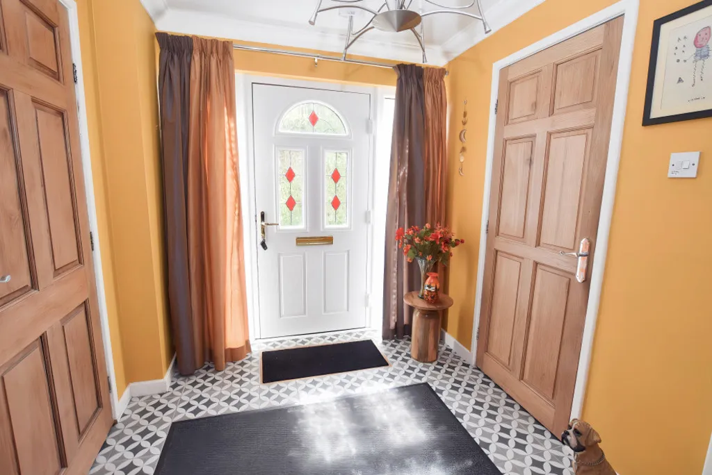 Sovereign Lane, Ashley, photo 11