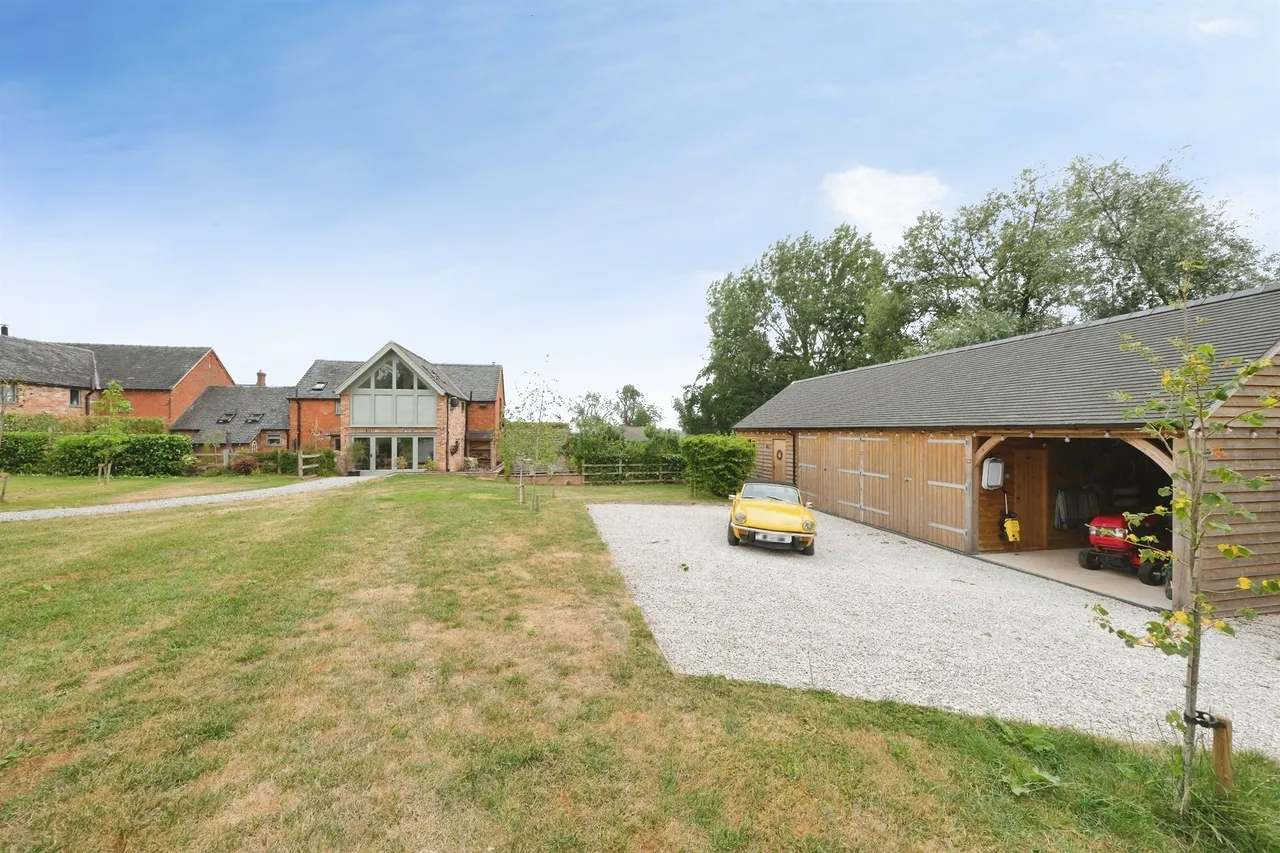 Marjory Lane, Harehill, DE6, photo 13