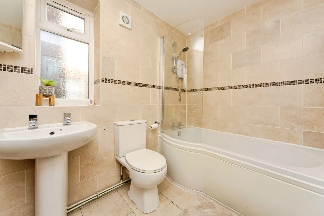 Hale Road, Walton, L4, photo 24