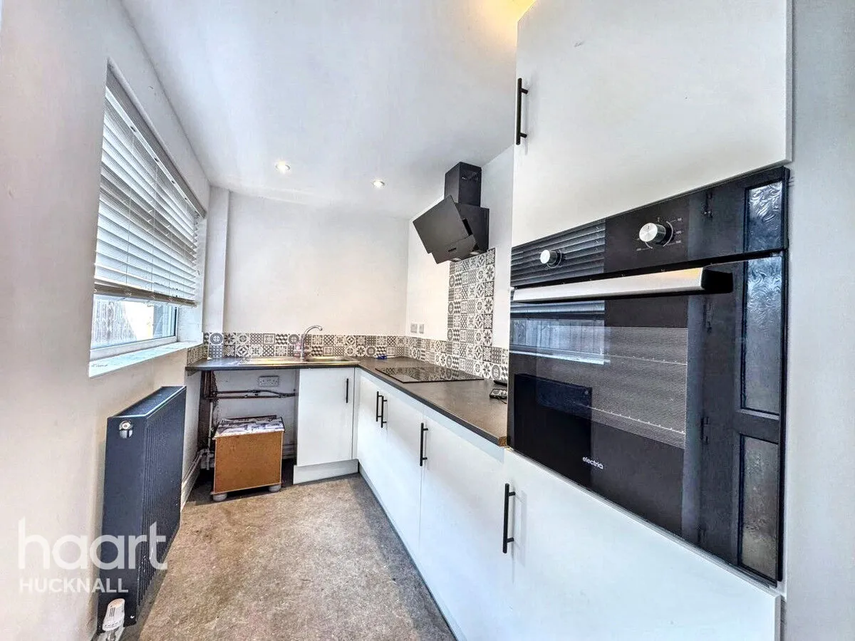 Main Street, Nottingham, NG16, photo 7