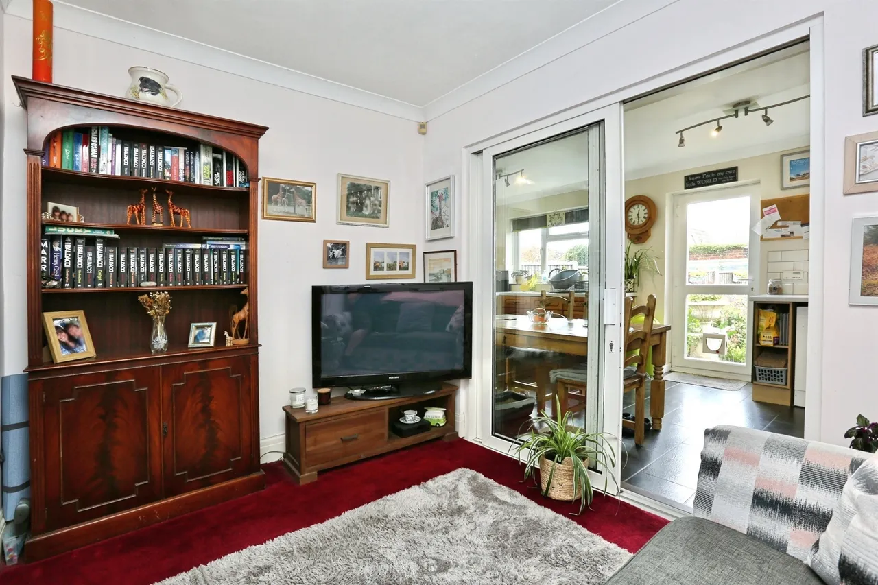 Fisgard Road, Gosport, photo 7