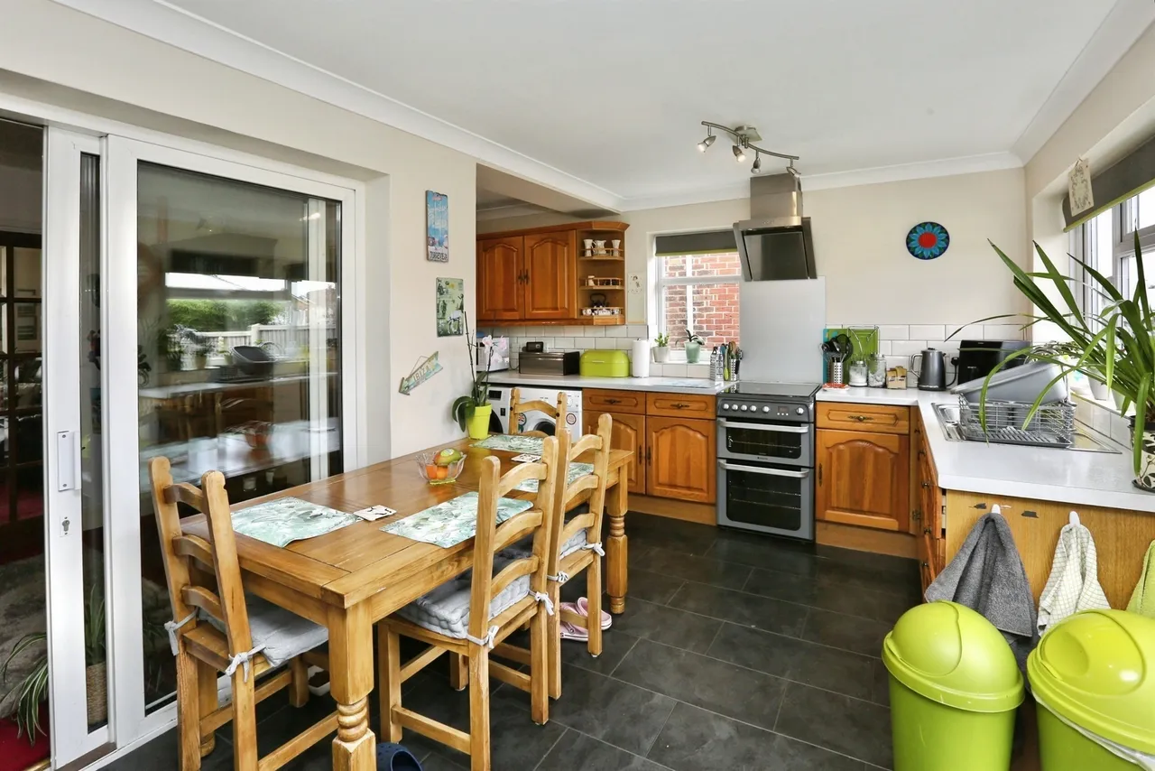 Fisgard Road, Gosport, photo 8