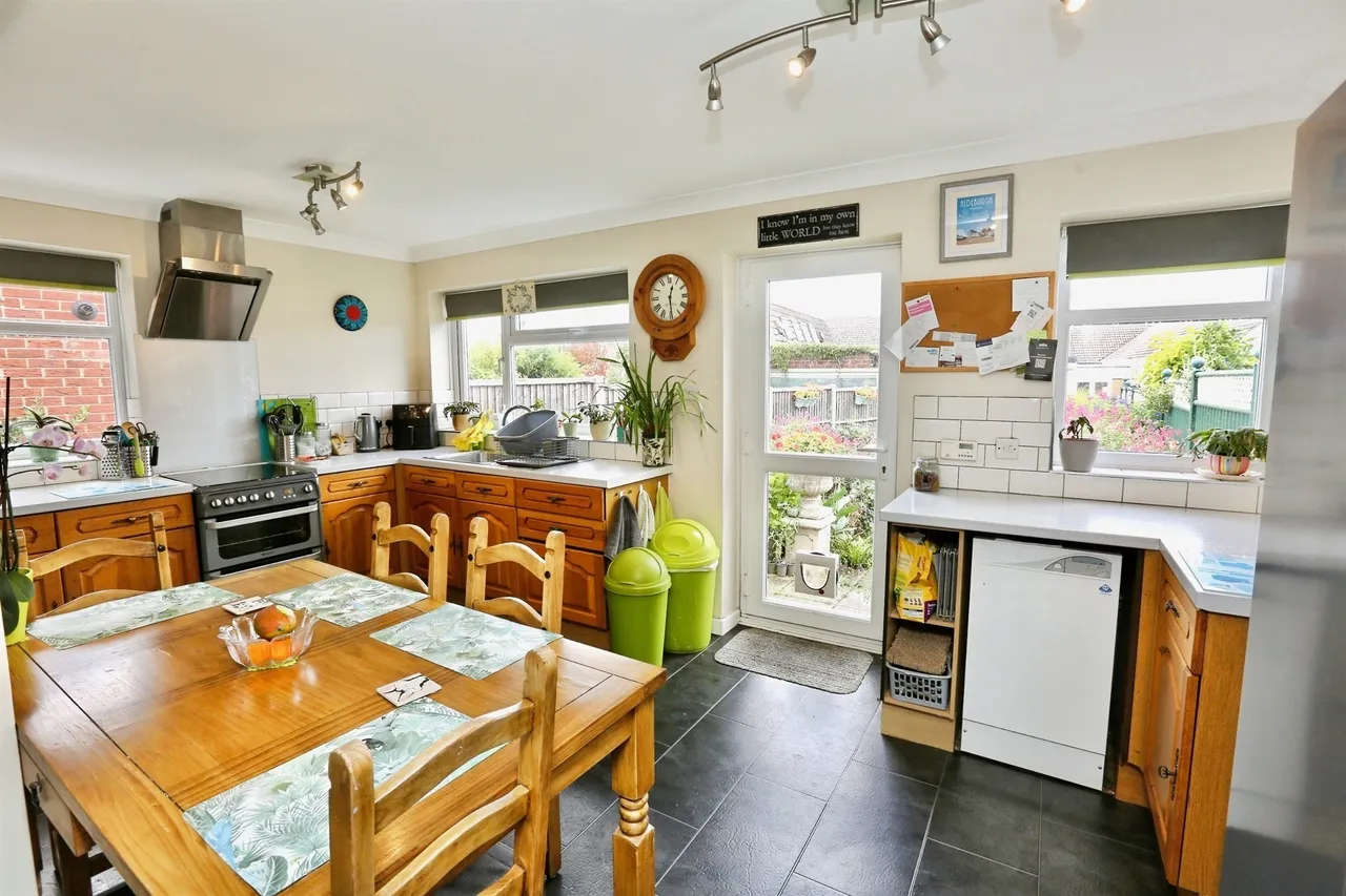 Fisgard Road, Gosport, photo 4