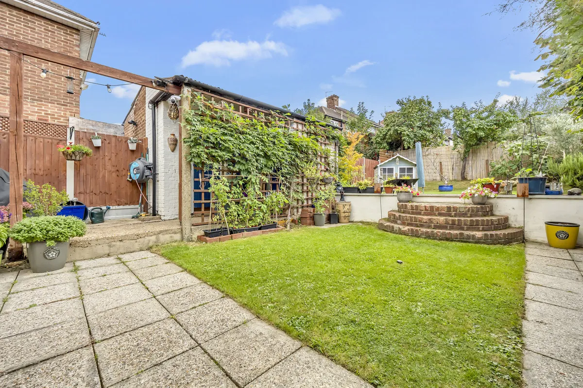 St. Johns Road, Romford, RM5, photo 17