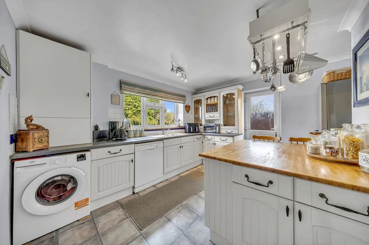 St. Johns Road, Romford, RM5, photo 6