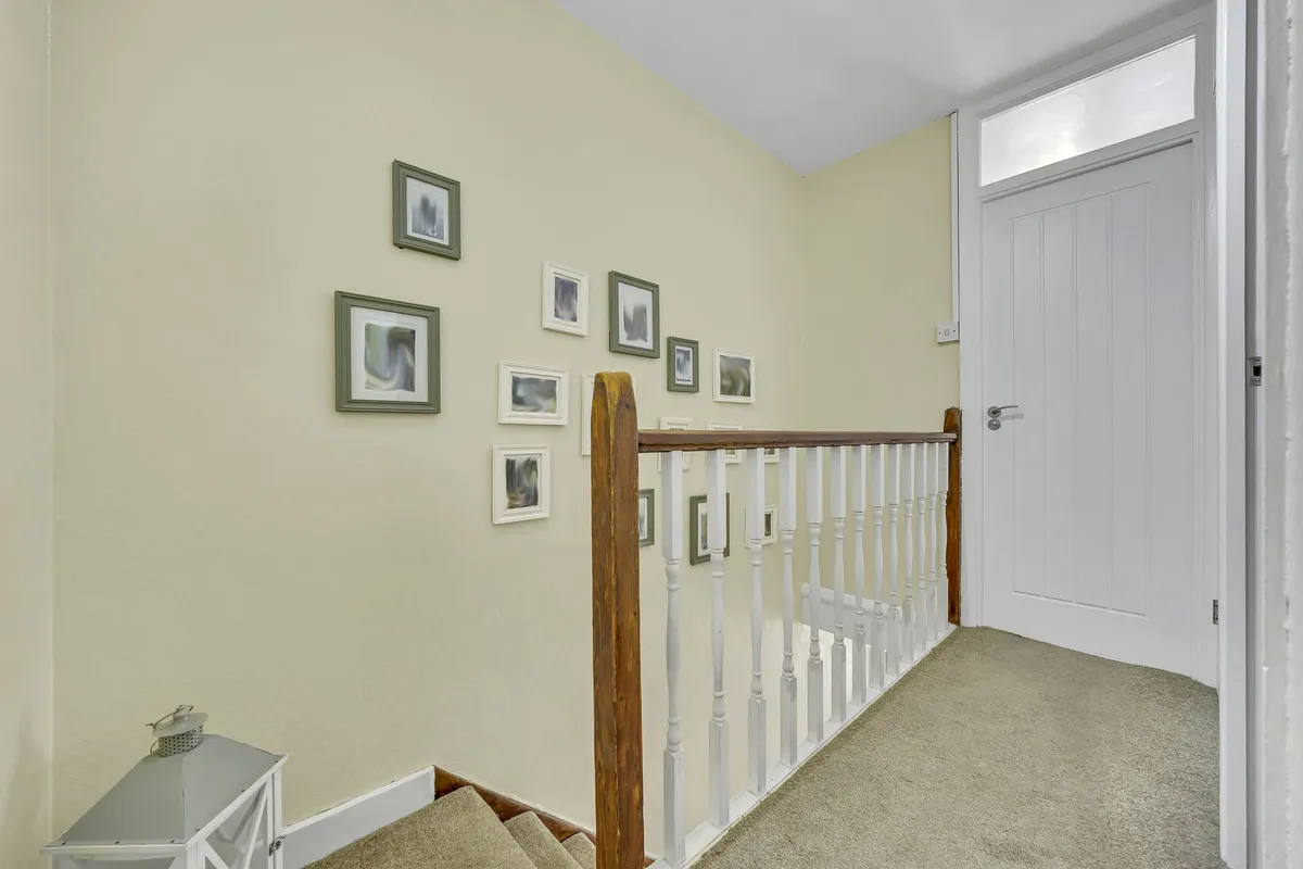 St. Johns Road, Romford, RM5, photo 12