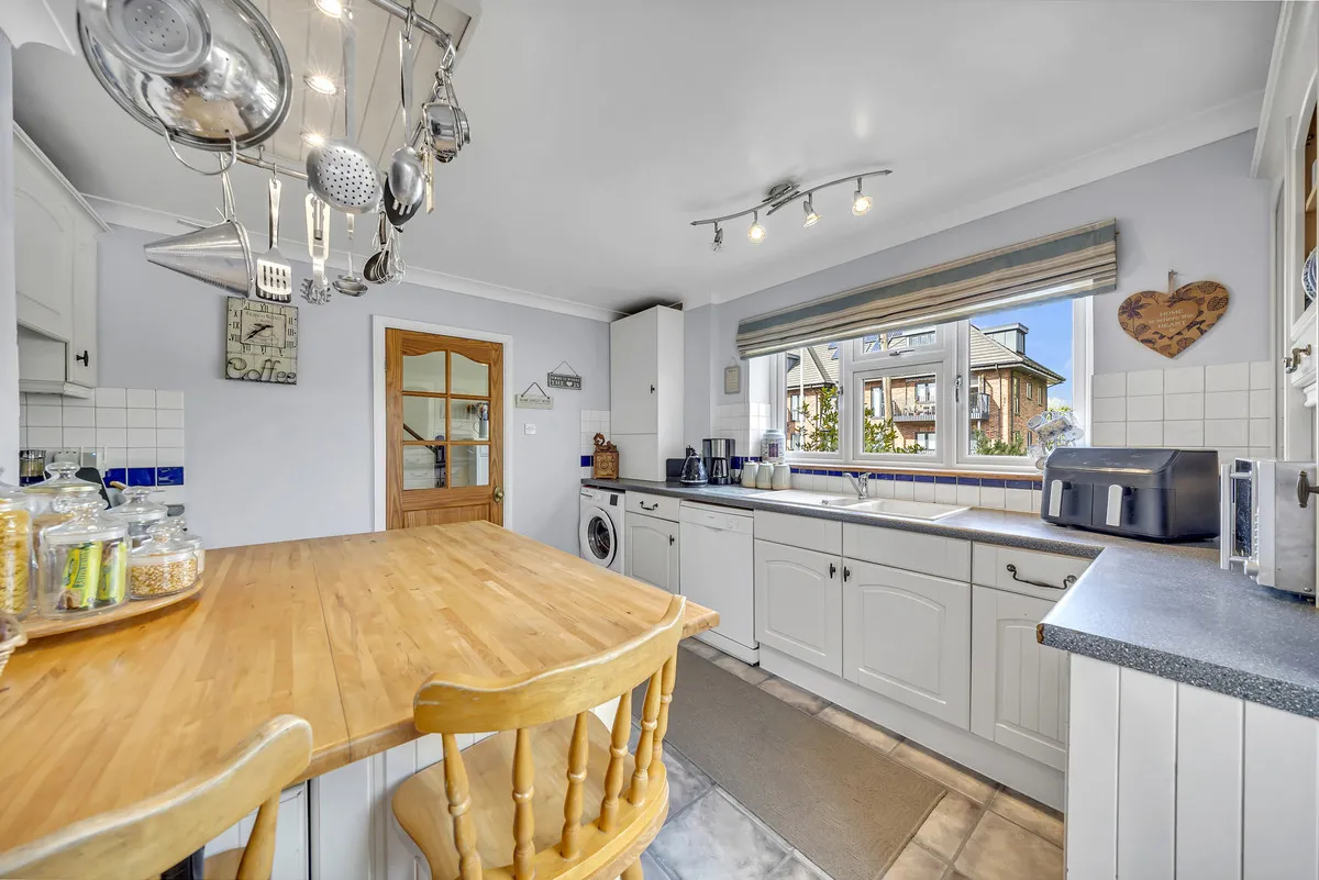 St. Johns Road, Romford, RM5, photo 7