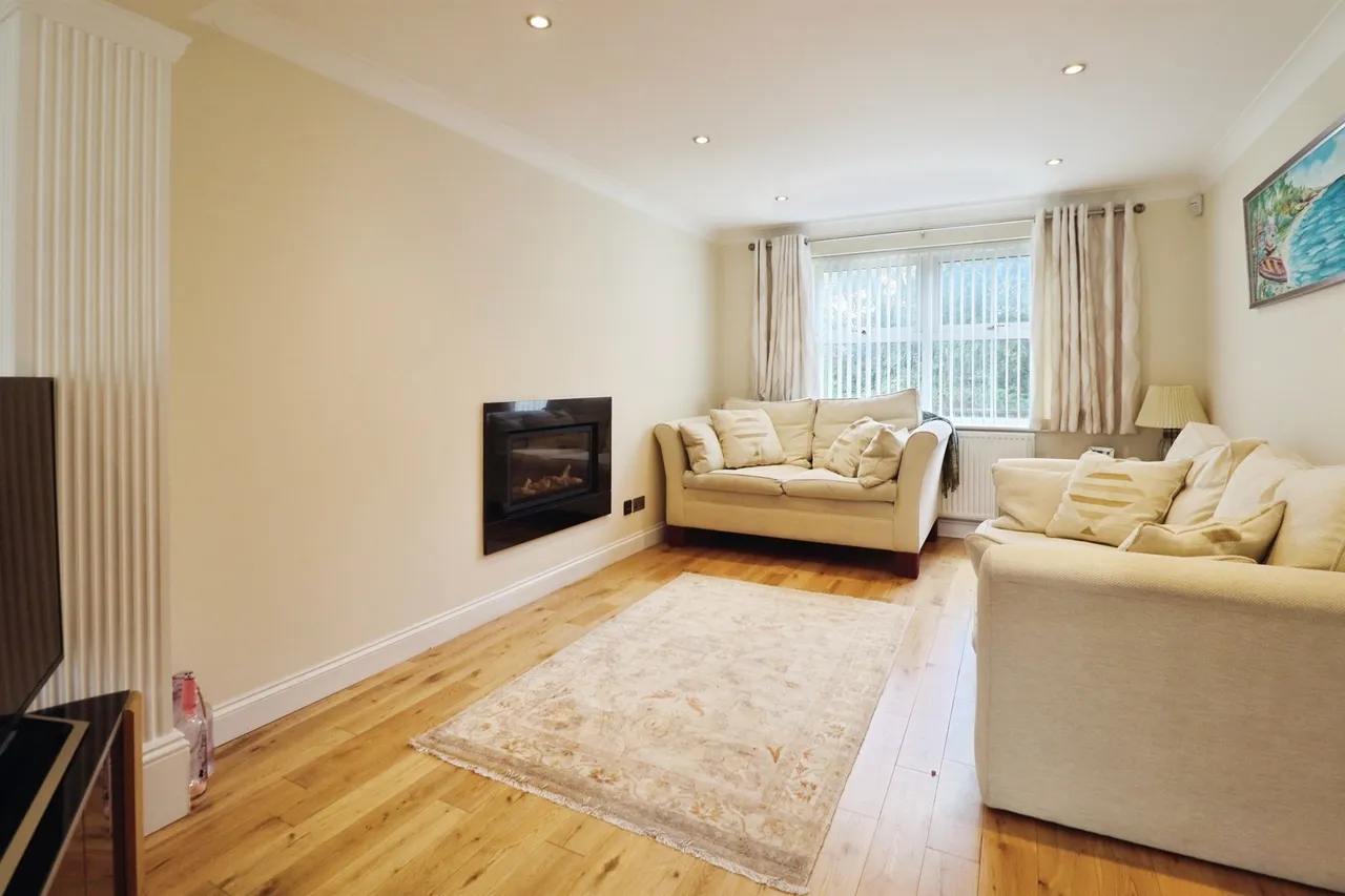 Water Avens Close, Cardiff, CF3, photo 12