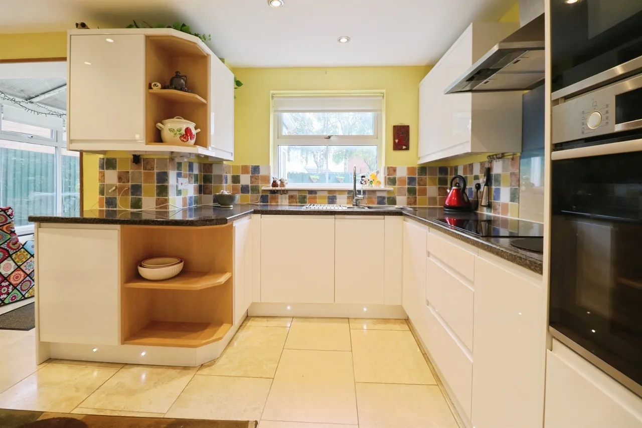 Water Avens Close, Cardiff, CF3, photo 8