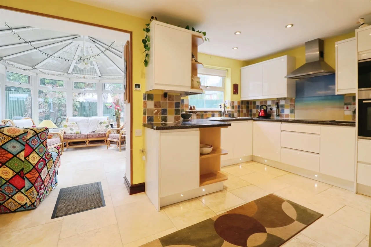 Water Avens Close, Cardiff, CF3, photo 6