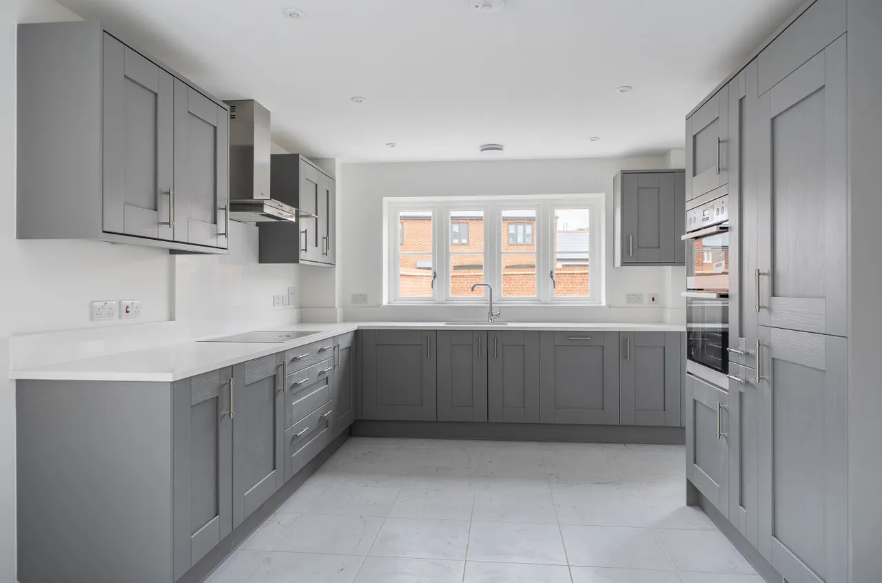 Evelyn Road, North Baddesley, SO52, photo 4