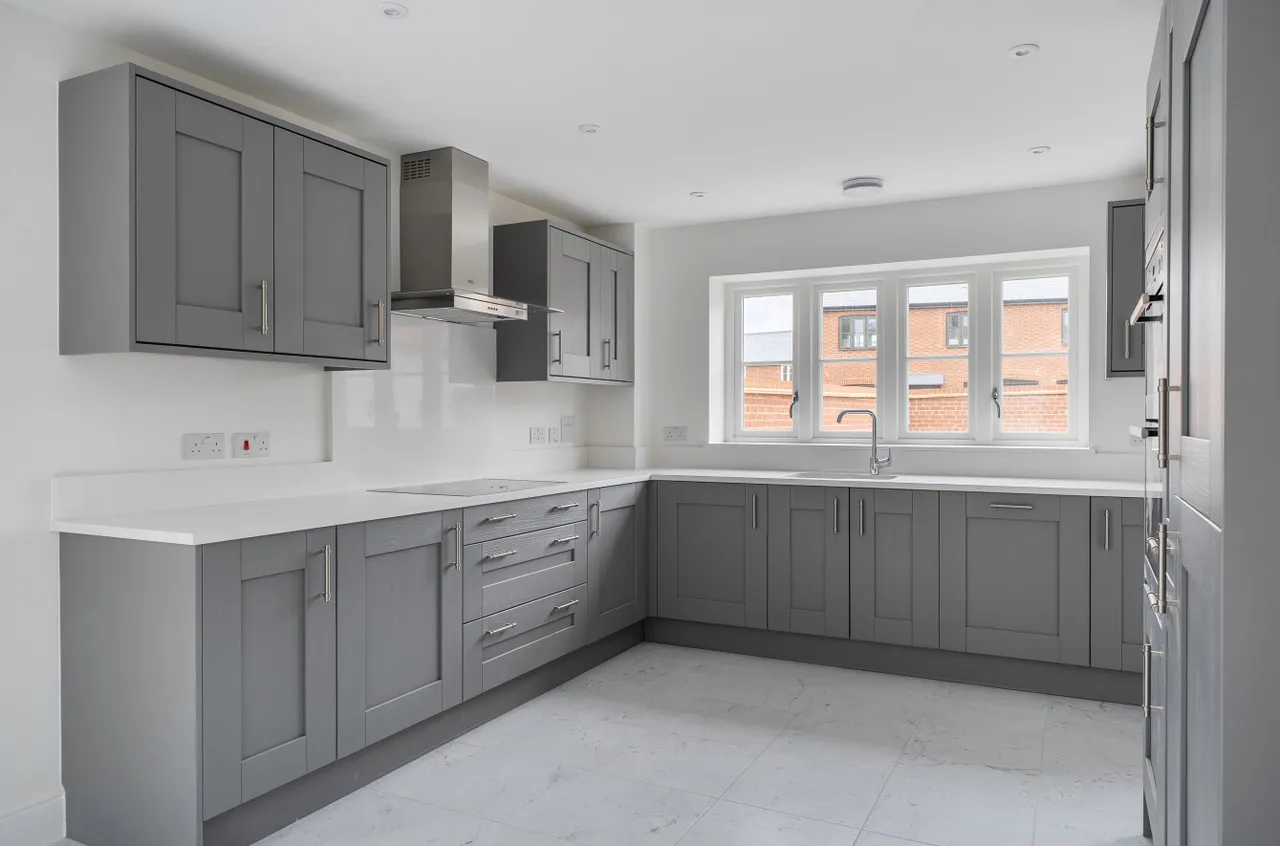 Evelyn Road, North Baddesley, SO52, photo 5