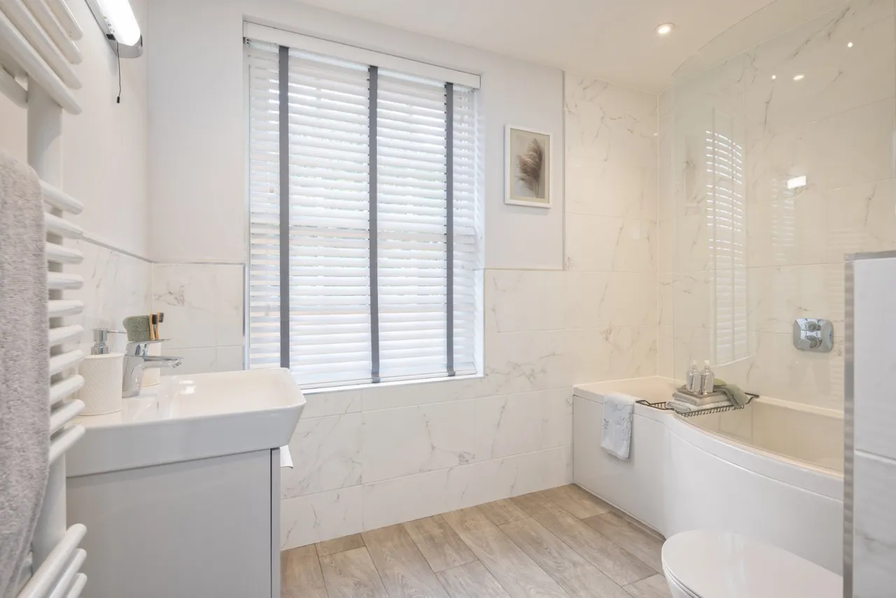 Evelyn Road, North Baddesley, SO52, photo 9