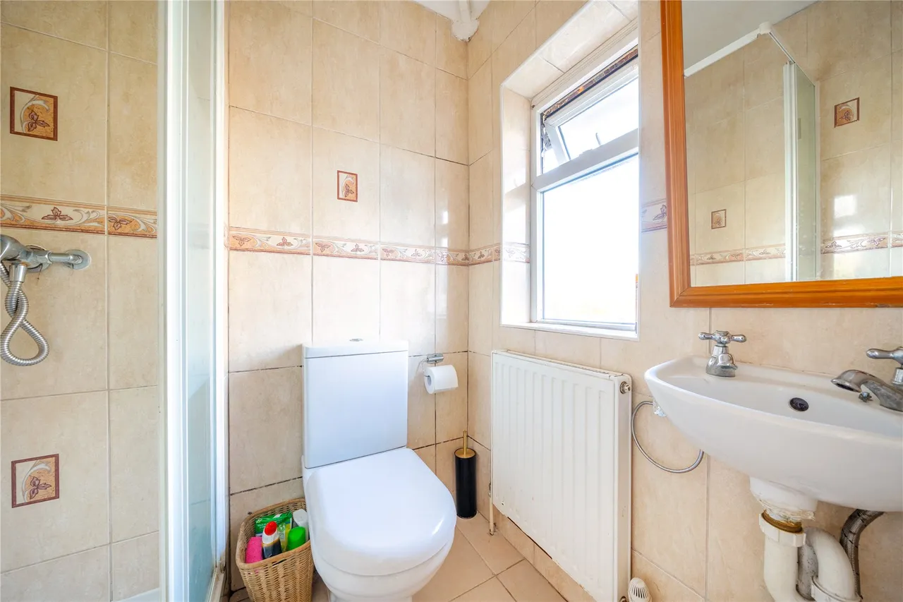 Prairie Road, Addlestone, KT15, photo 12