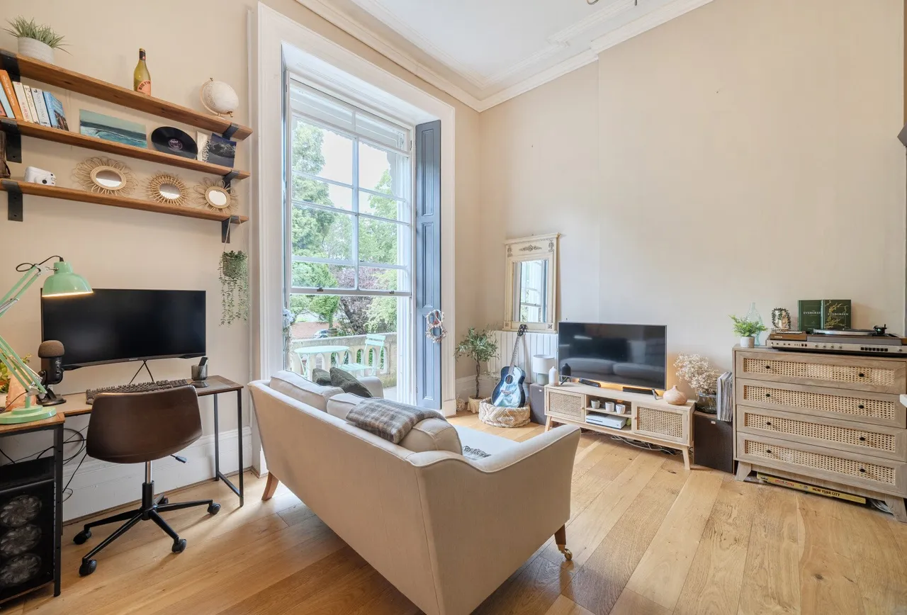 Queens Road, Cheltenham, GL50 2LR, photo 3