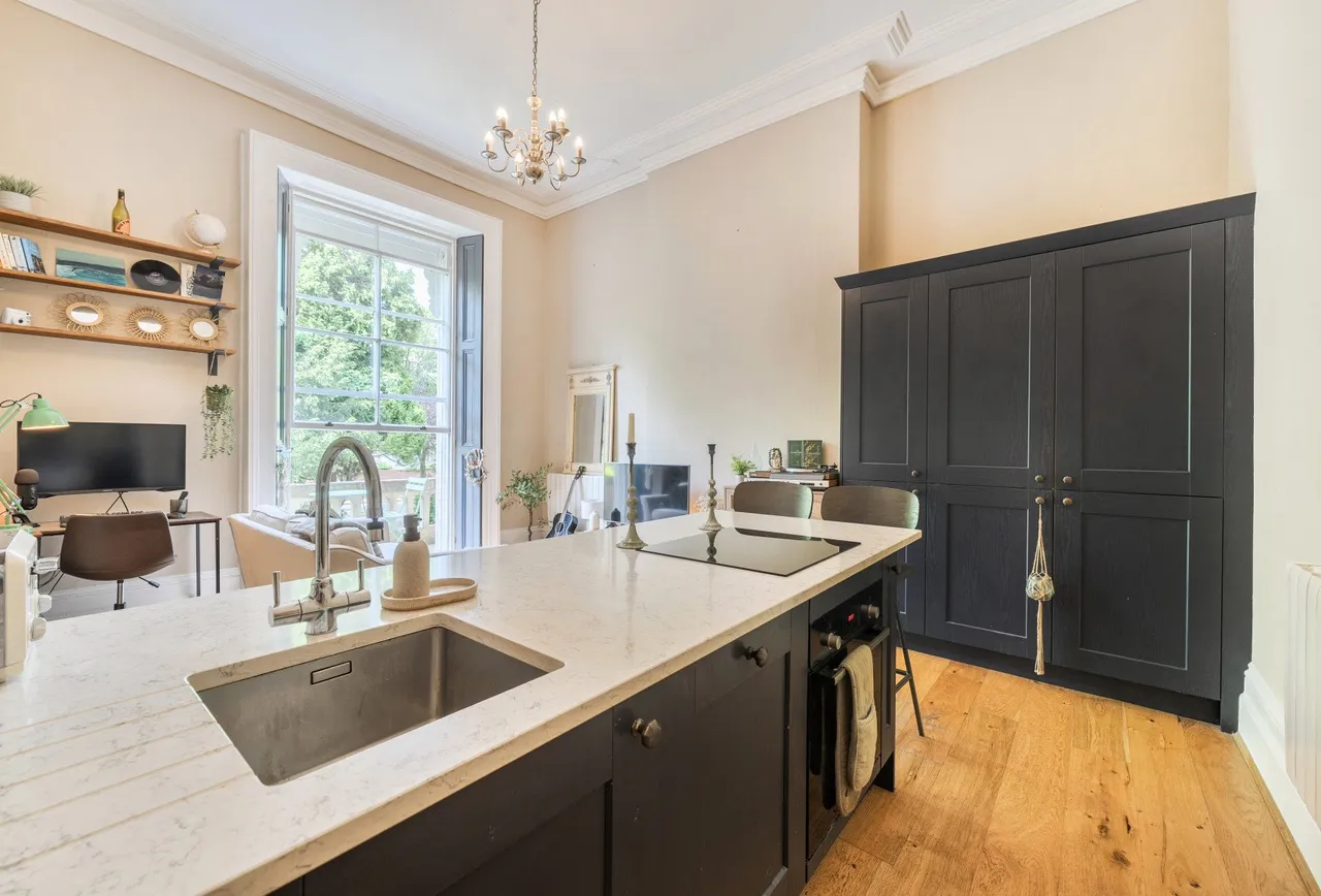 Queens Road, Cheltenham, GL50 2LR, photo 2