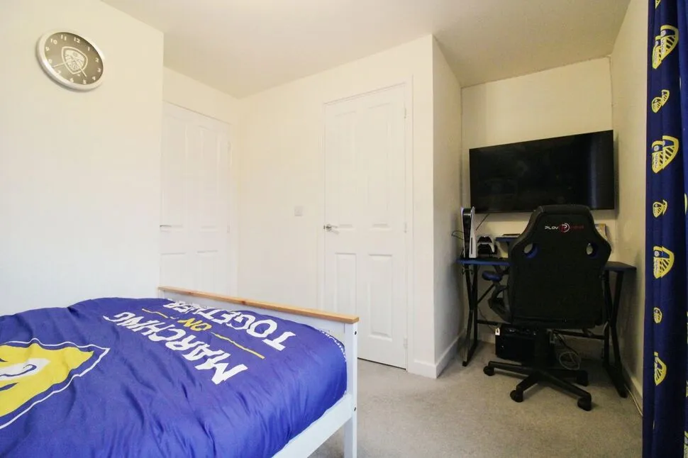 Epsom Close, Castleford, WF10, photo 9