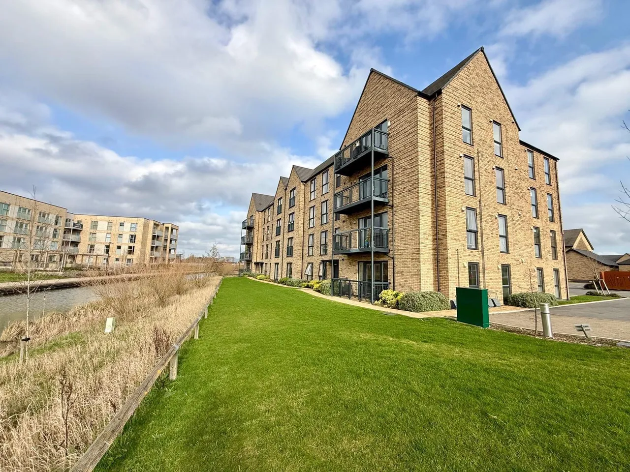 Beckett Strand, Wichelstowe, Swindon, Wiltshire, SN1 7DG, photo 13