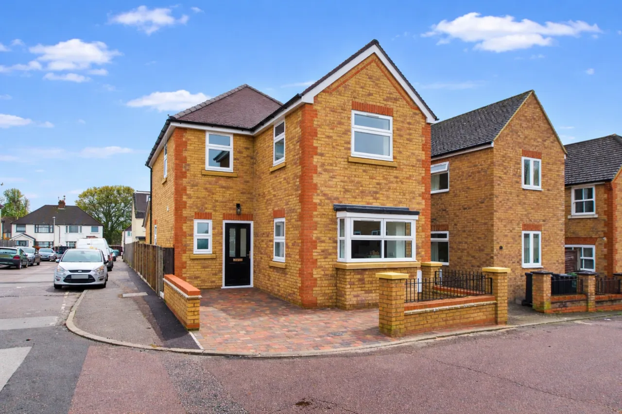 3 bed property for sale, Dowling Court, Hemel Hempstead, HP3