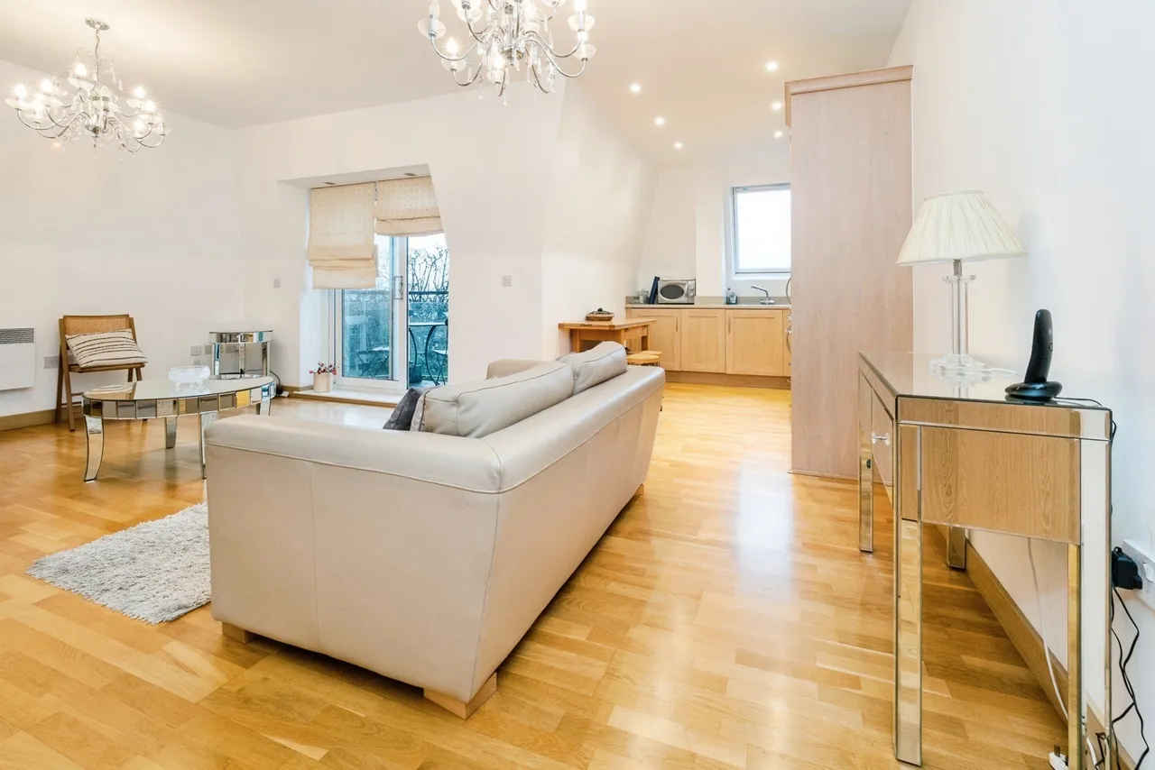 Mornington Road, Woodford Green, IG8, photo 3