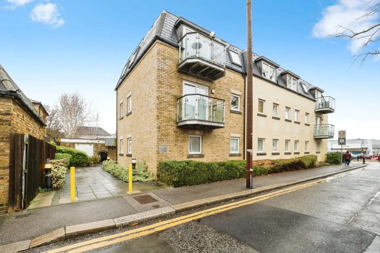 2 bed flat for sale — Mornington Road, Woodford Green, IG8